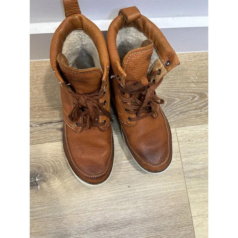 UGG Australia Garrin Sneacker Boots Unisex Mens‎ 6 Women's 7  Leather